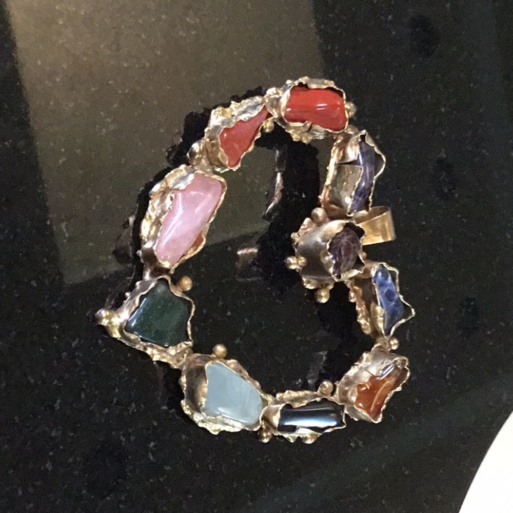 Heart shaped semi precious stone pendant
